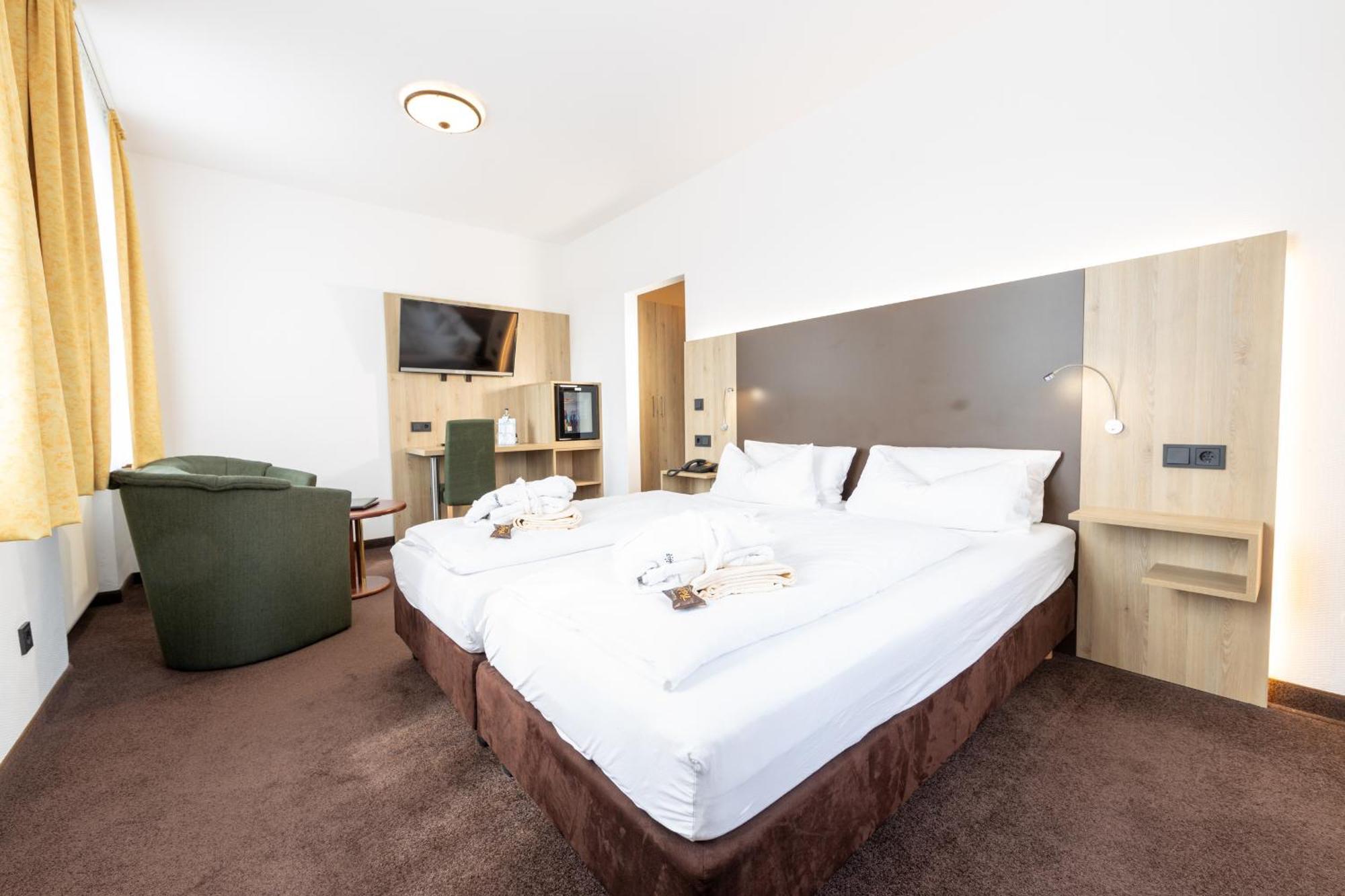 Sonnenhotel Hoher Hahn Schwarzenberg Kültér fotó